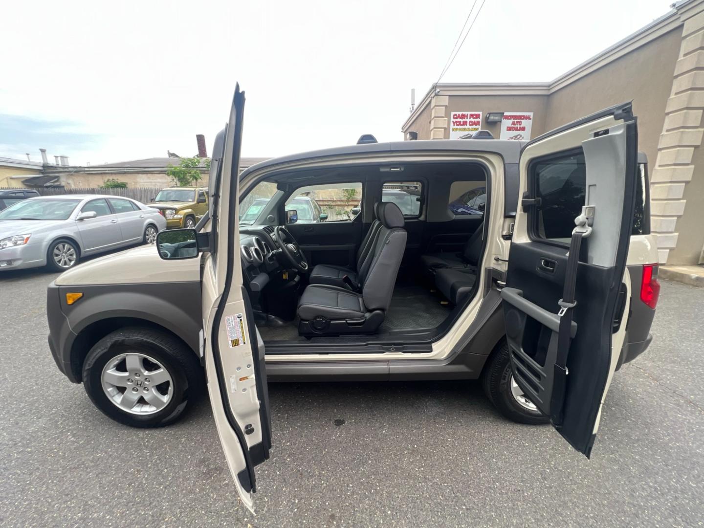2005 Beige /Gray Honda Element EX 4WD 4-spd AT (5J6YH286X5L) with an 2.4L L4 DOHC 16V engine, 4 Speed Automatic Overdrive transmission, located at 1018 Brunswick Ave, Trenton, NJ, 08638, (609) 989-0900, 40.240086, -74.748085 - Wow, This Element is Super Clean and runs like new! An absolute must see and drive to appreciate this rare Honda!! - Photo#2